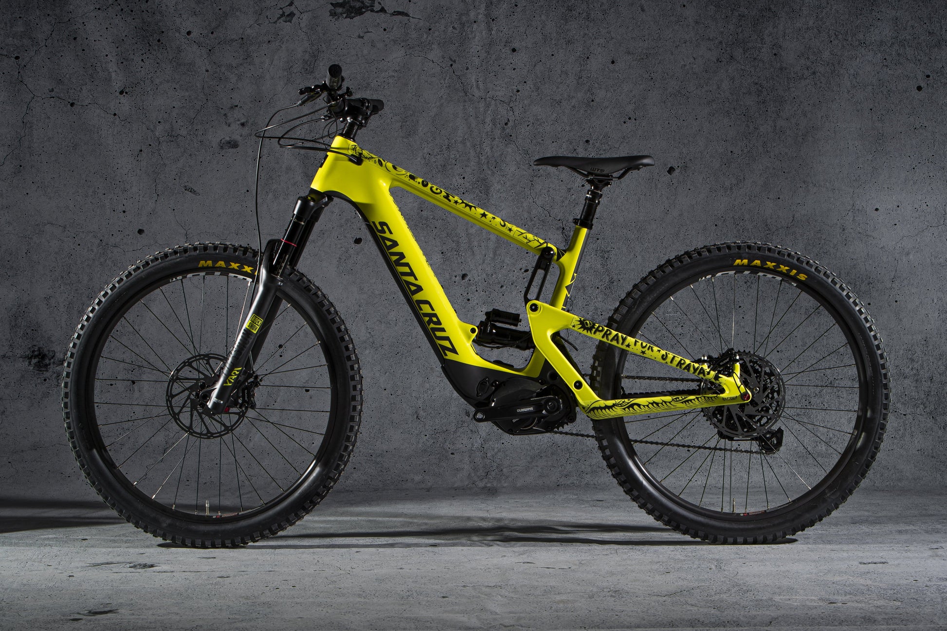 Non drive side image of Pray for Straya design