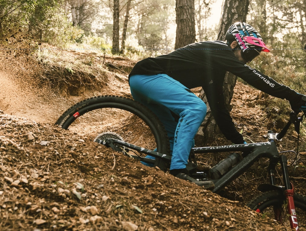 xs downhill bike