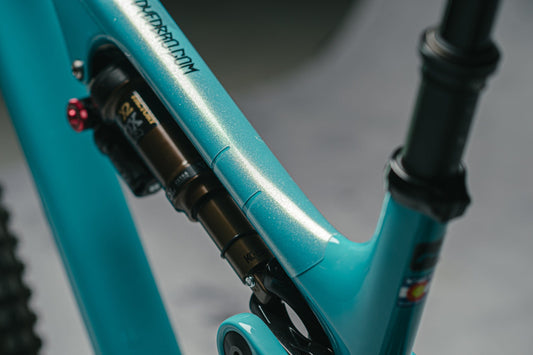 Dist 1 : Paillettes transparentes