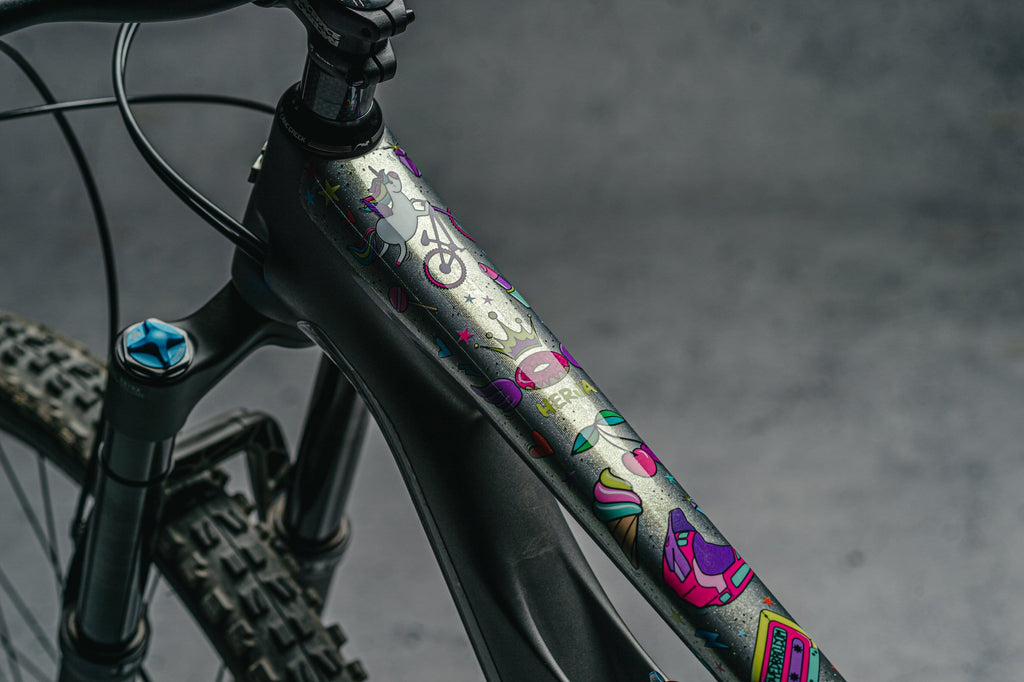Protection de cadre Unicorn Glitter de DYEDBRO