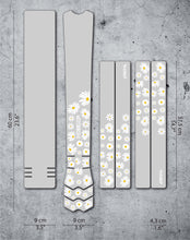 Load image into Gallery viewer, Daisies