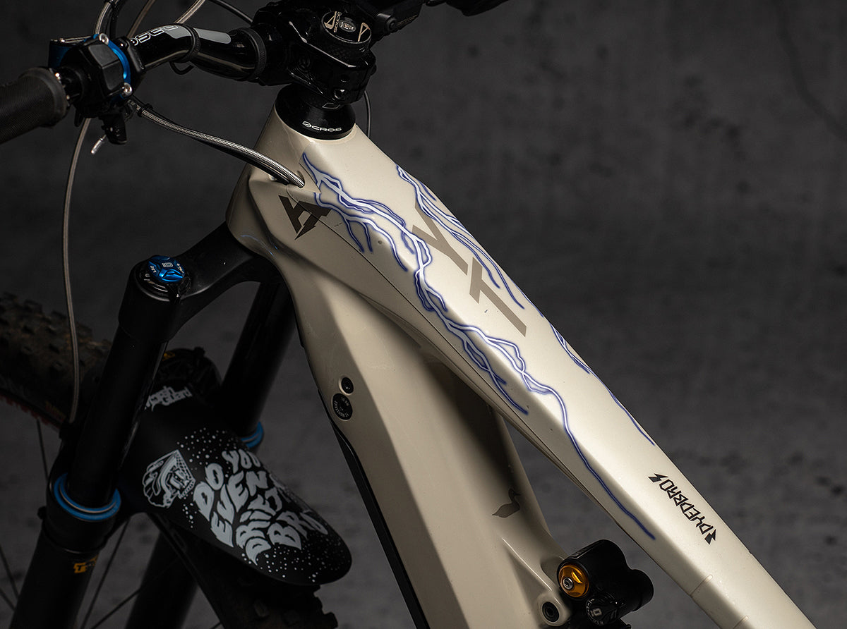 Lightning e-Bike