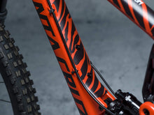 Load image into Gallery viewer, Black, Matt / Zebra black matt